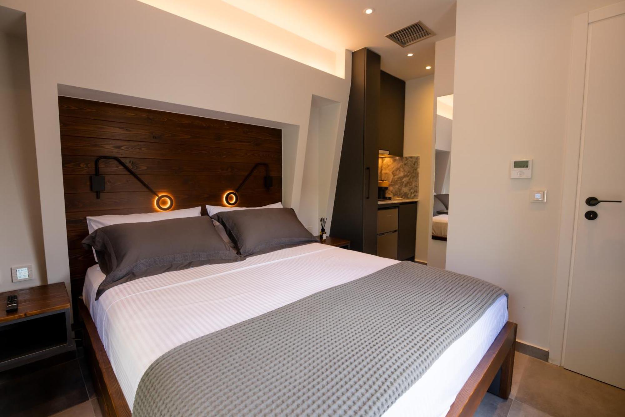 Sylvia Camping & Luxury Suites, Panel Hospitality Homes & Villas リトコロン エクステリア 写真