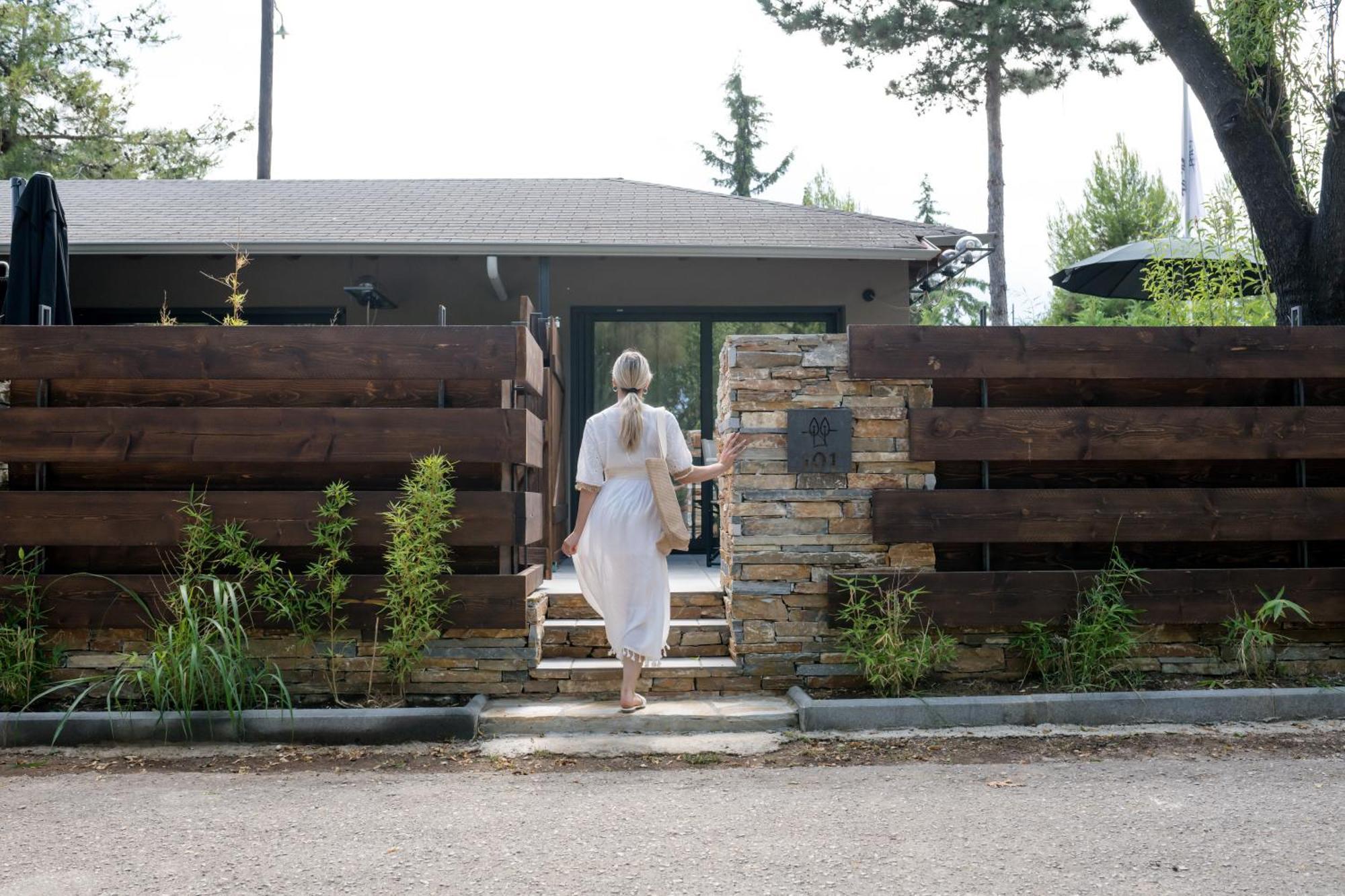 Sylvia Camping & Luxury Suites, Panel Hospitality Homes & Villas リトコロン エクステリア 写真