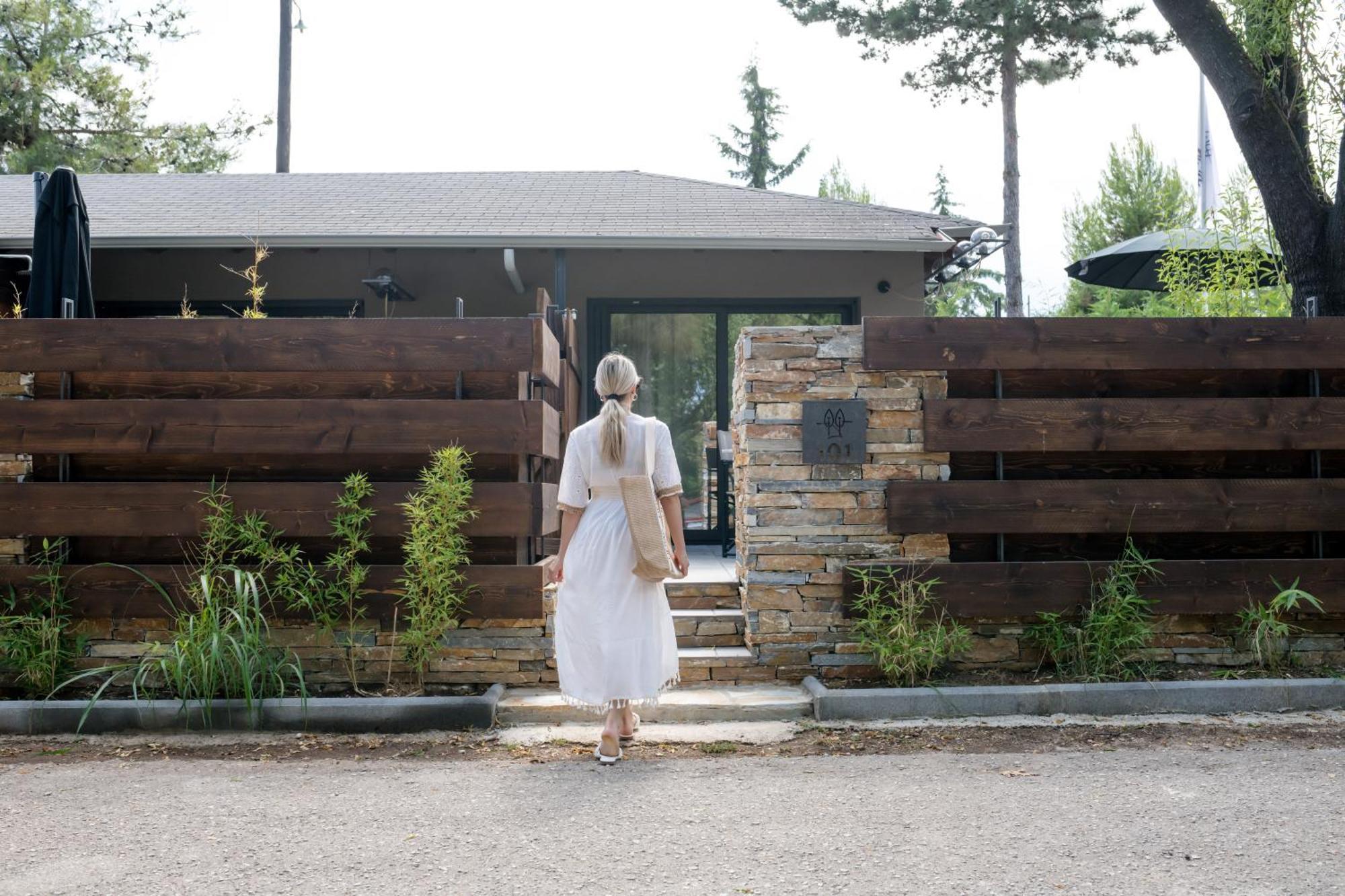 Sylvia Camping & Luxury Suites, Panel Hospitality Homes & Villas リトコロン エクステリア 写真