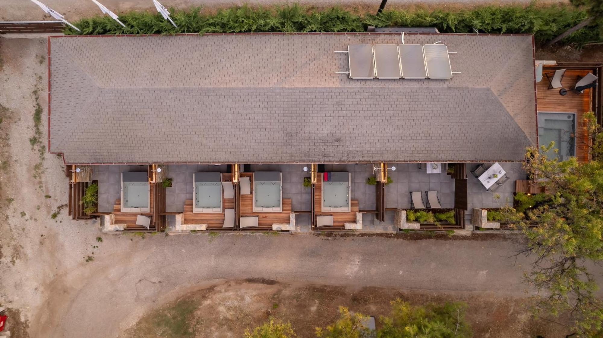 Sylvia Camping & Luxury Suites, Panel Hospitality Homes & Villas リトコロン エクステリア 写真